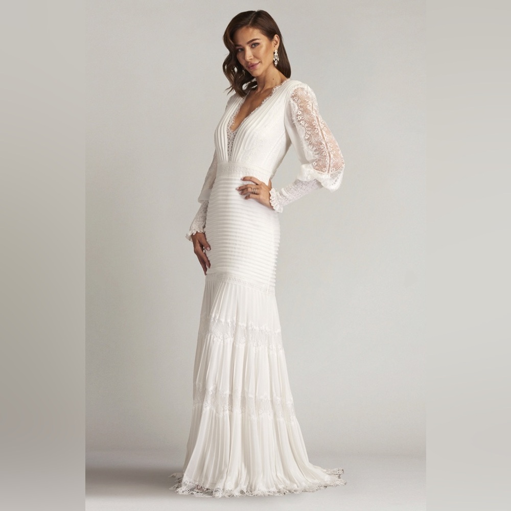 TADASHI SHOJI - NYSSA BISHOP SLEEVE GOWN